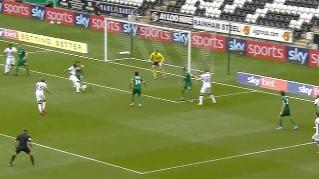 Video: Liverpool loanee Rhian Brewster continues fine form with thumping finish for Swansea vs Sheffield Wednesday