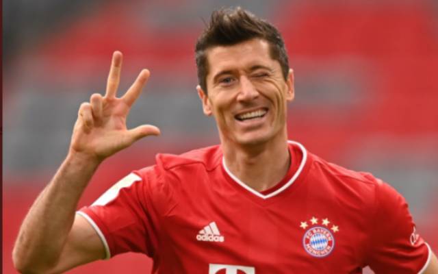 Video: Robert Lewandowski becomes first player in Europe to ten league goals with perfect hat-trick