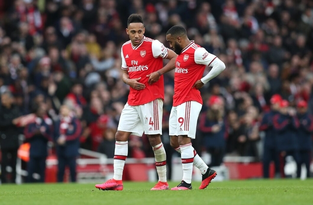 Ex-Arsenal star on Pierre-Emerick Aubameyang ‘lacking confidence’ and side’s troubled ‘creativity’