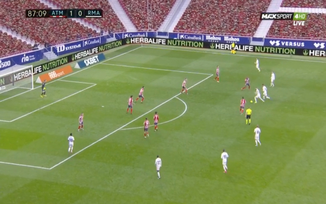 Video: Karim Benzema battles through Atletico defence to score late equaliser for Real Madrid in clutch moment