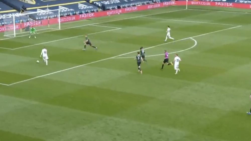 (Video) Rodrigo converts well-worked build-up to pile misery on Spurs