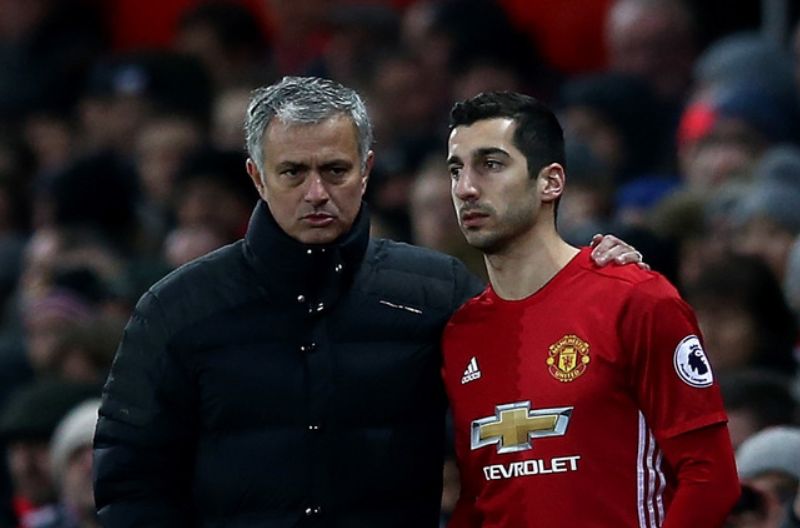 Roma star may force an exit over fears of broken relationship with Jose Mourinho after Man United exit