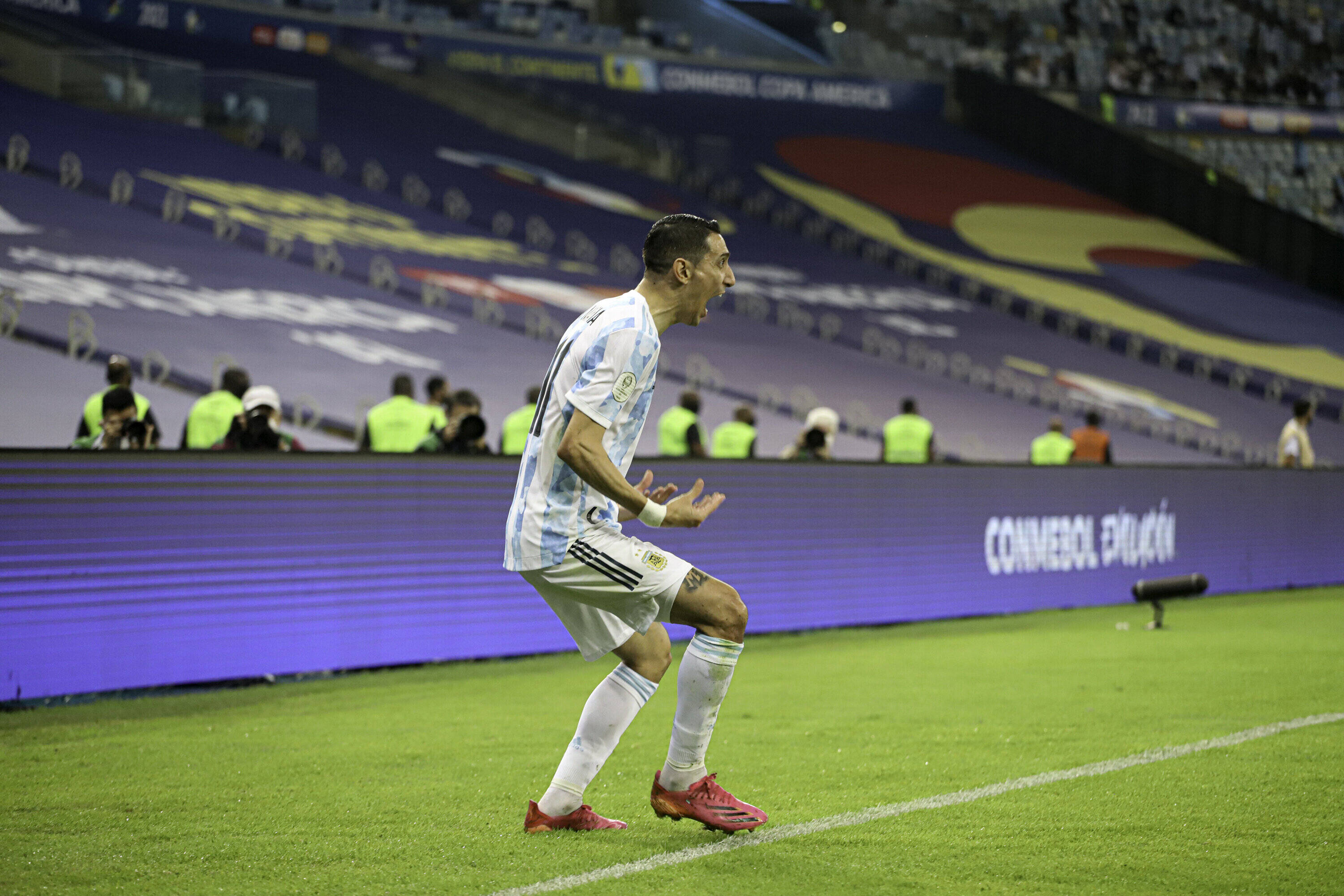 Video: Ángel Di María discusses the difference between the Argentina squad that crashed out in the World Cup and won the Copa America