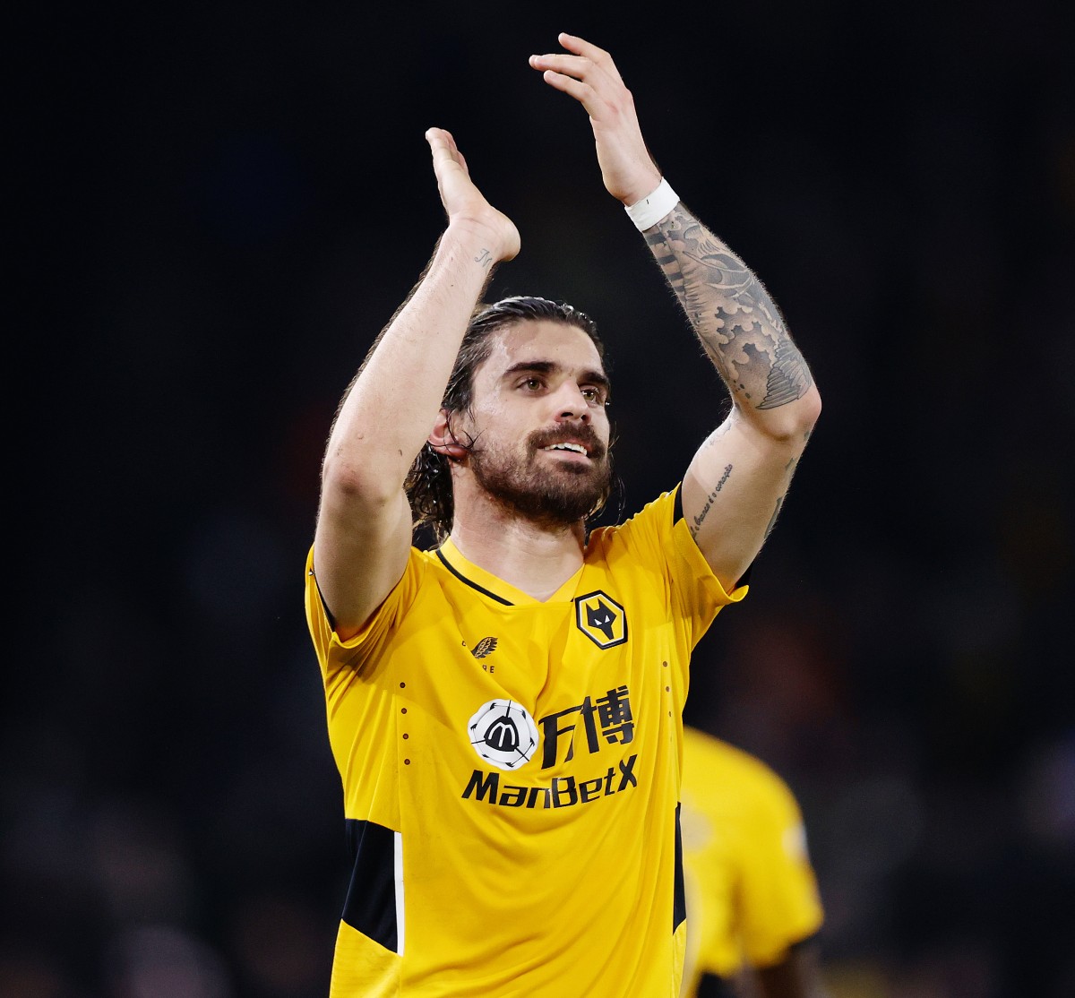Barcelona hatch plan to take Ruben Neves from Wolves