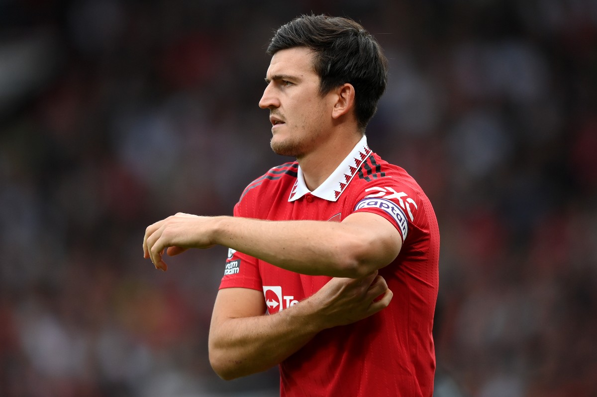 (Video) “In the team tomorrow” – Dean Saunders urges Man United star to join Spurs