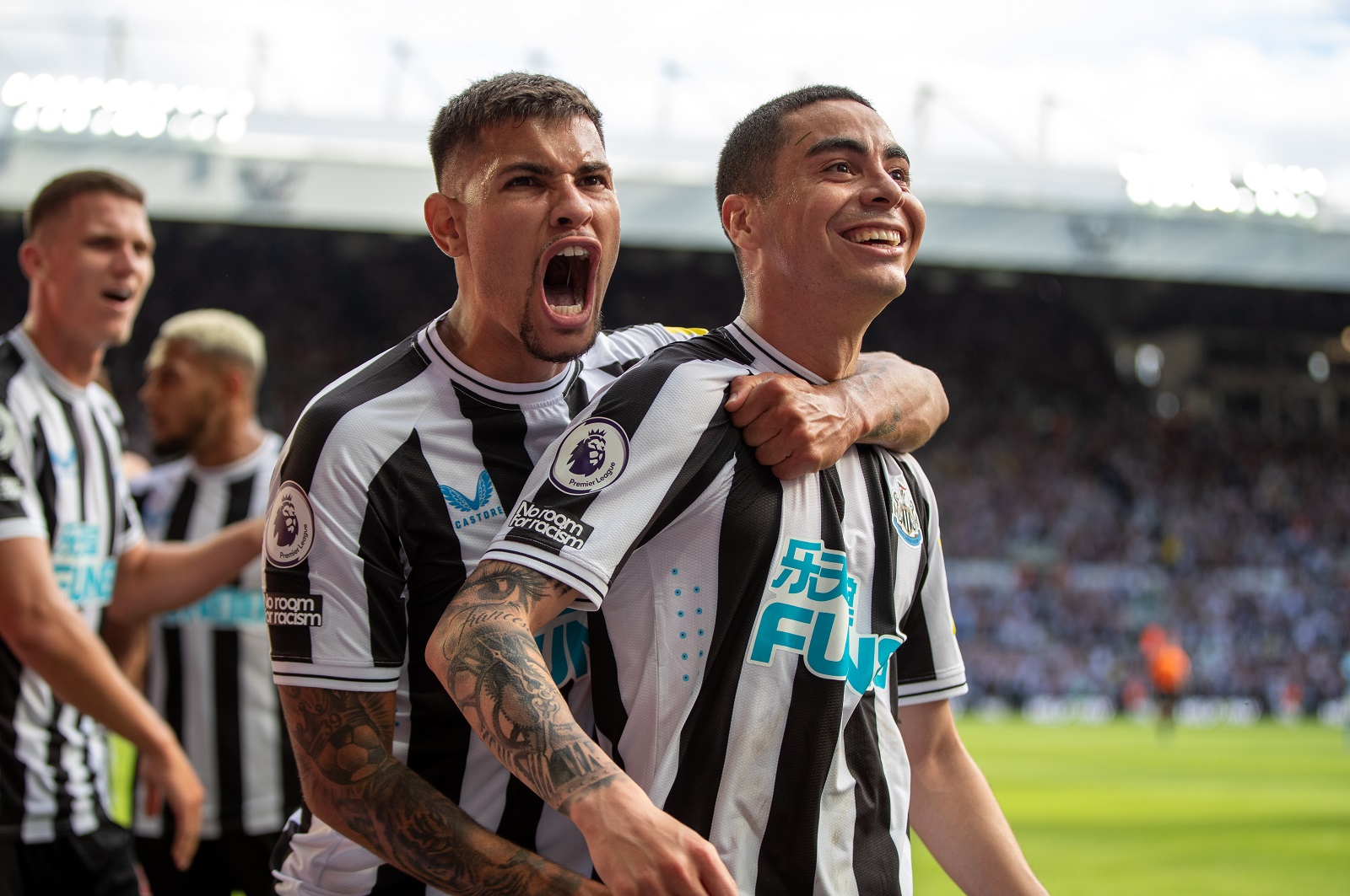 Manchester United and Arsenal both showed an interest in signing Newcastle star