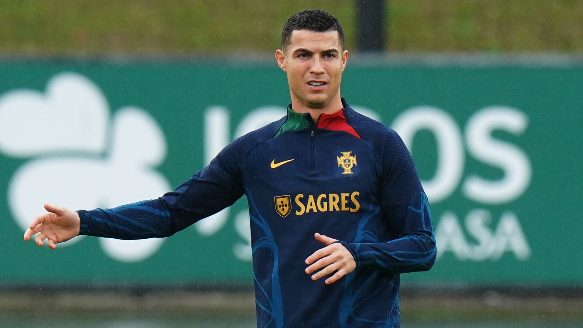 Portuguese reporters left shocked with Ronaldo’s behaviour in training following Switzerland win