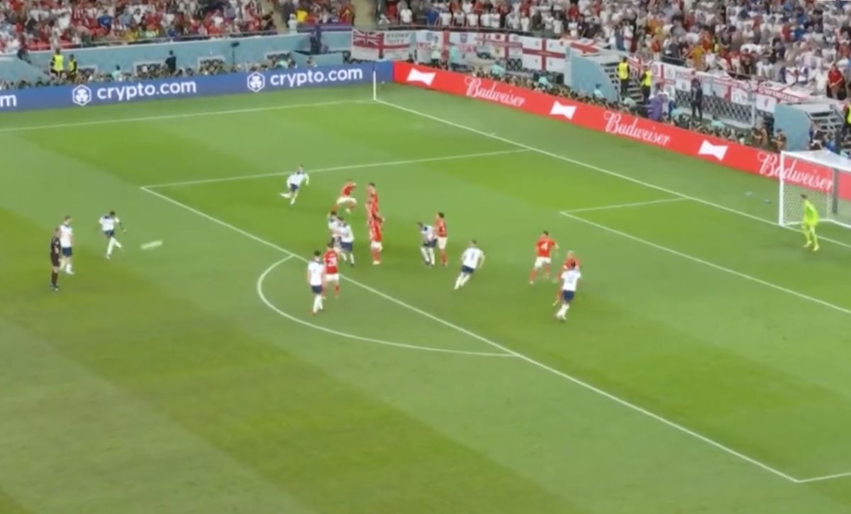 (Video) Marcus Rashford scores thunderbolt free kick vs Wales