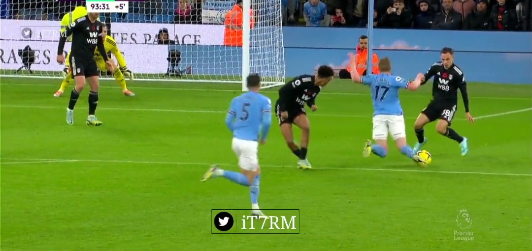 Fans accuse Kevin De Bruyne of diving to win the penalty against Fulham