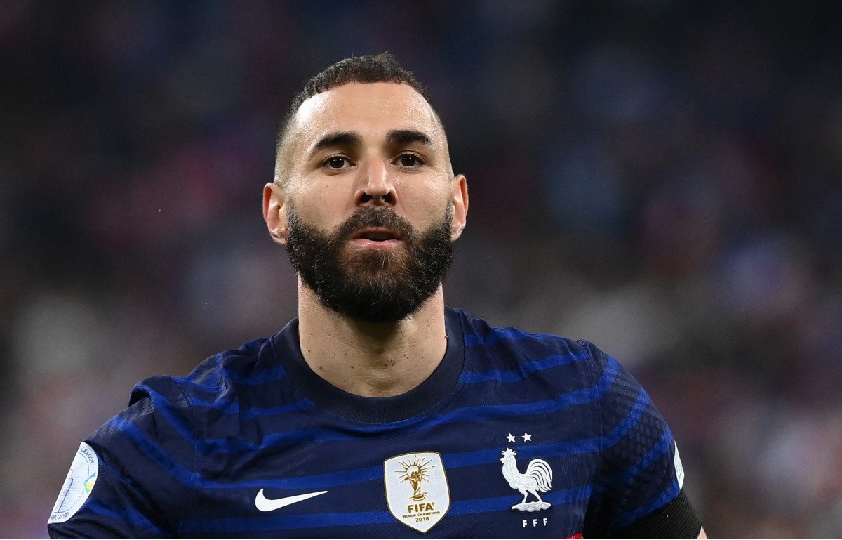 World Cup heartache for Karim Benzema as thigh injury sees him leave France squad