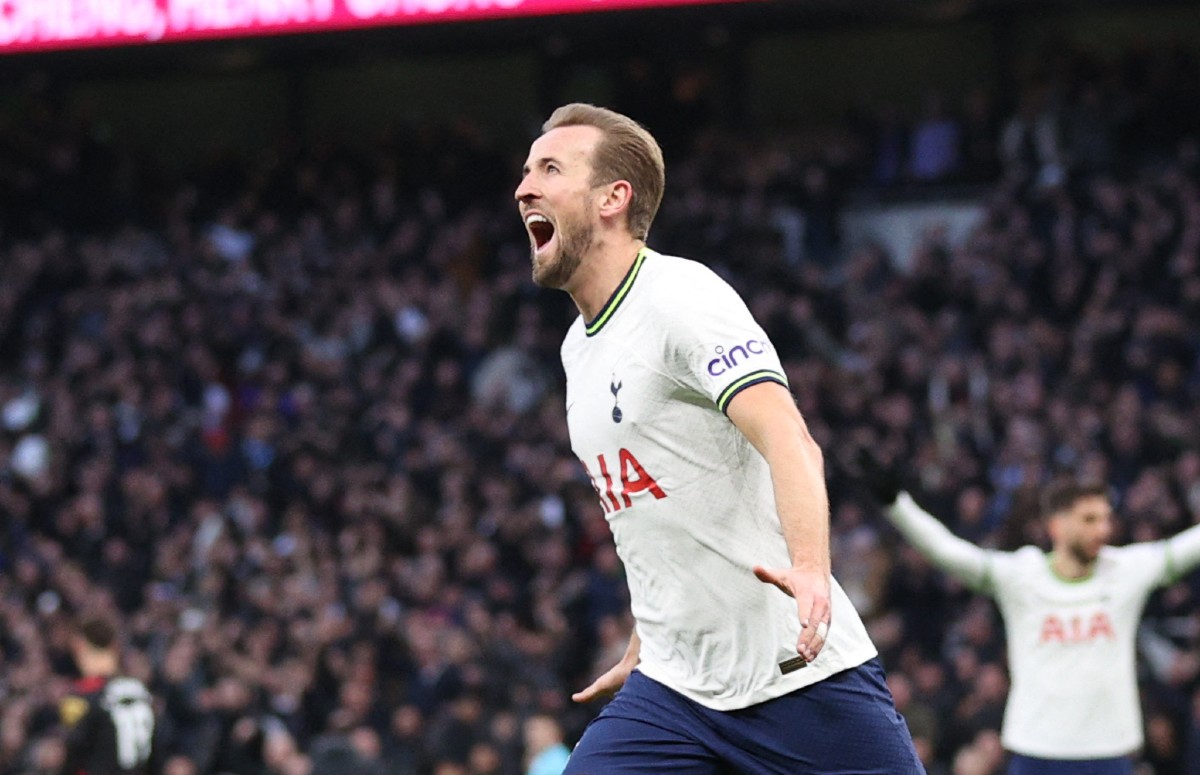 Tottenham offer Harry Kane massive new contract amid transfer interest CaughtOffside
