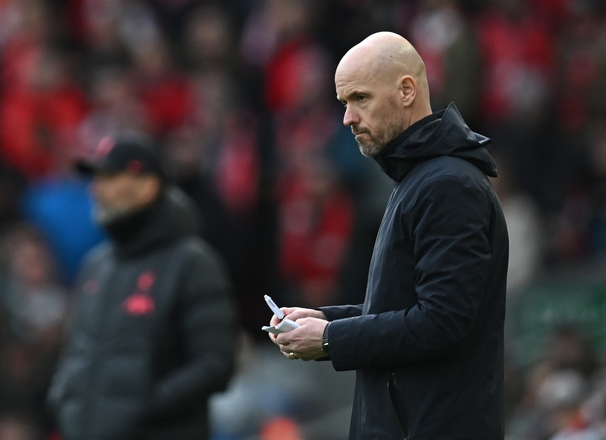 Man United’s Erik ten Hag takes swipe at Chelsea and their transfer strategy CaughtOffside