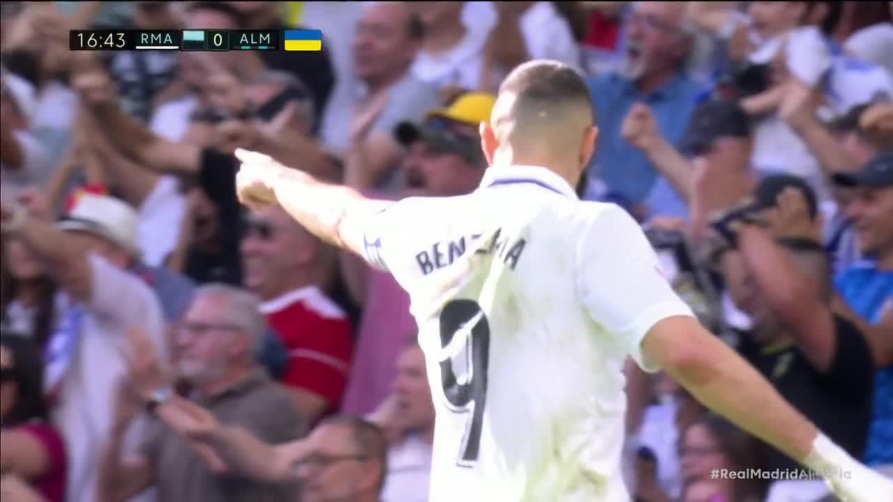Video: Rodrygo with an insane assist for Benzema who scores his second inside 20 minutes CaughtOffside
