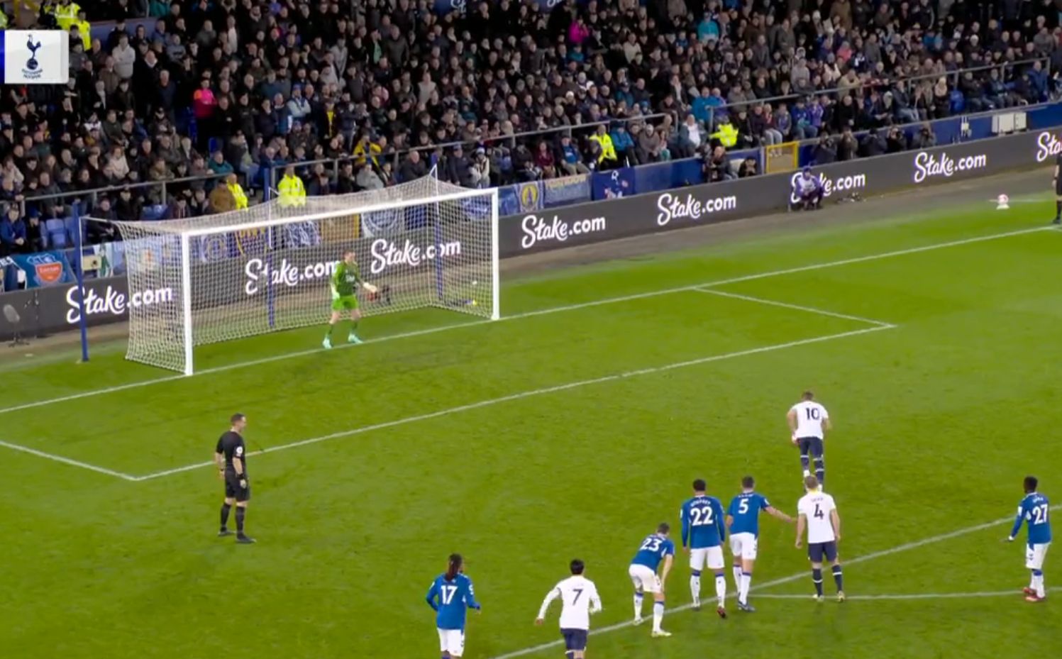 Video: Harry Kane defies Jordan Pickford’s mind games to fire Tottenham in front vs Everton thumbnail