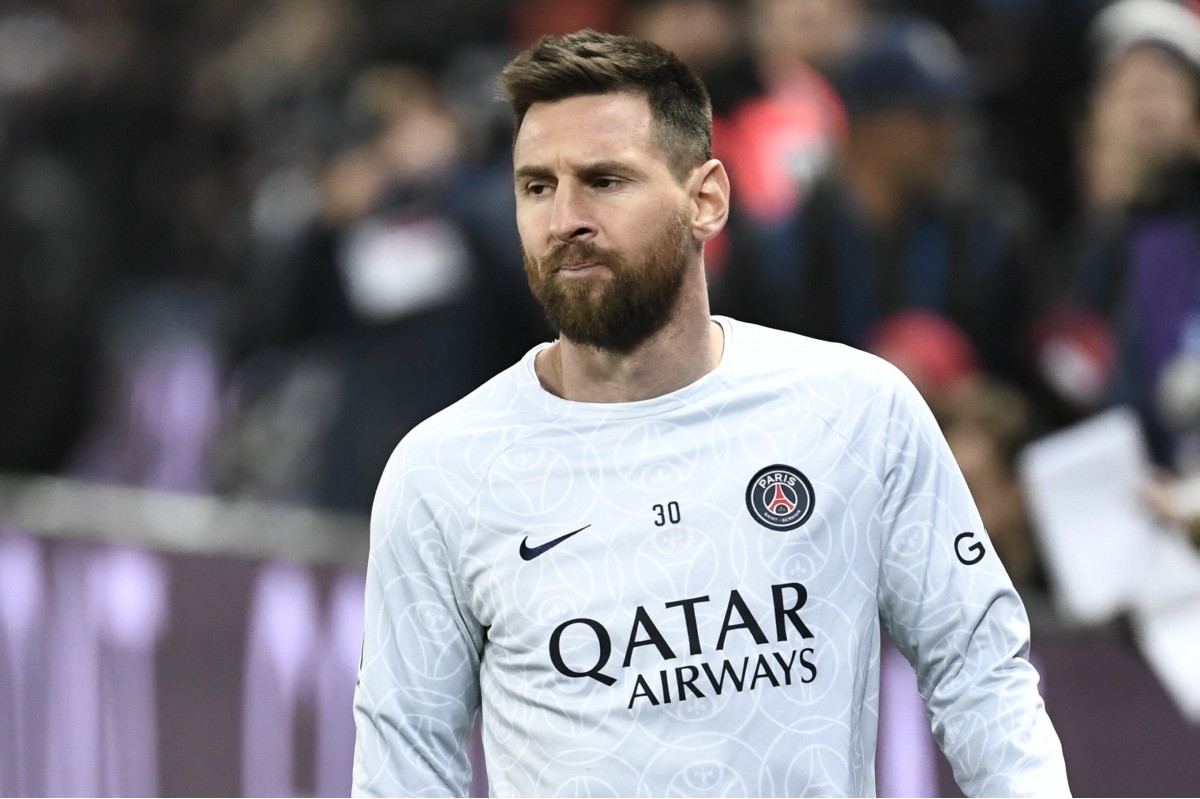 Lionel Messi in talks to move to Saudi Arabia in record-breaking deal CaughtOffside