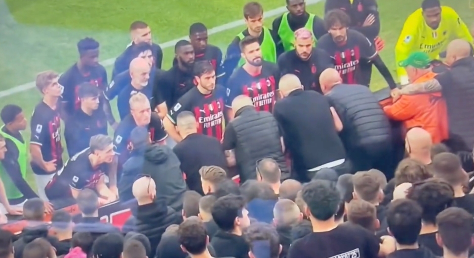 Incredible scenes between AC Milan Ultras and players after 2-0 defeat CaughtOffside