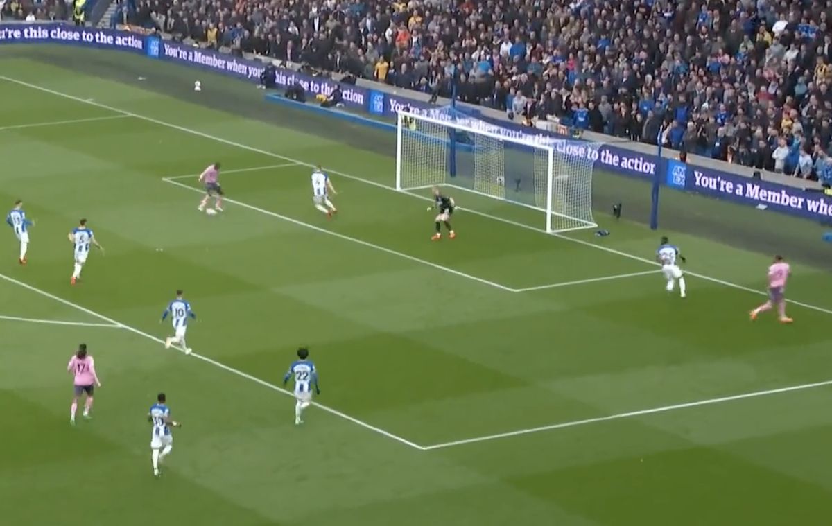 (Video) Everton stun Brighton as Doucoure opens scoring after 32 seconds CaughtOffside