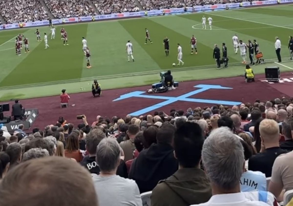 £40m Chelsea player was seen at London Stadium watching West Ham v Leeds CaughtOffside