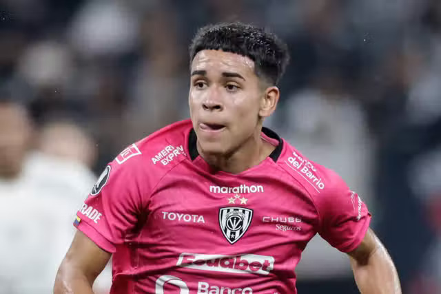 Independiente del Valle director reveals another Premier League side made bid for Kendry Paez before they accepted Chelsea’s offer CaughtOffside