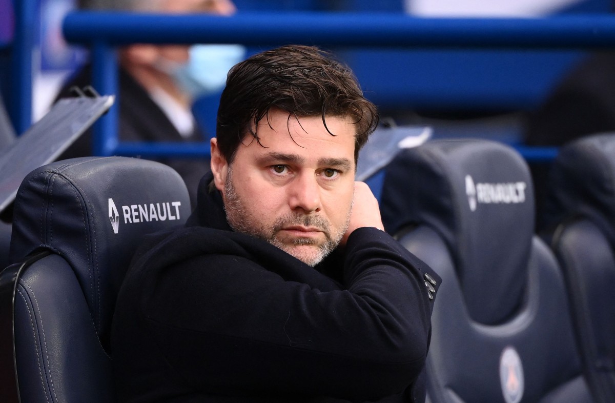 The surprise item incoming Chelsea manager Mauricio Pochettino keeps in his office CaughtOffside