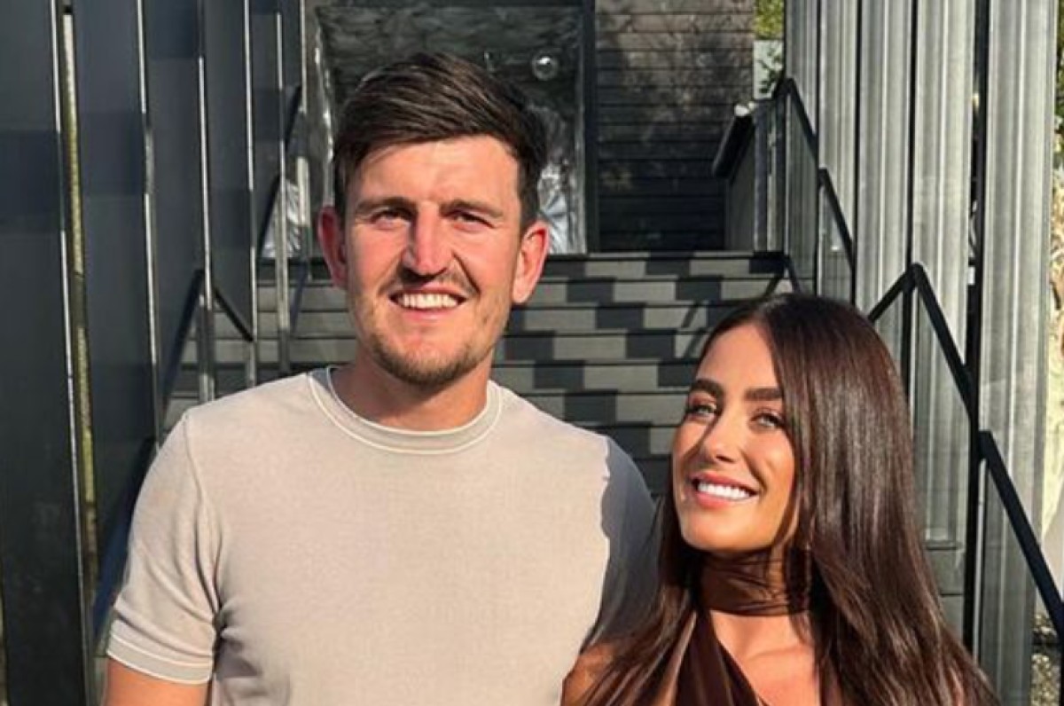 Harry Maguire’s wife responds to him losing Manchester United captaincy CaughtOffside