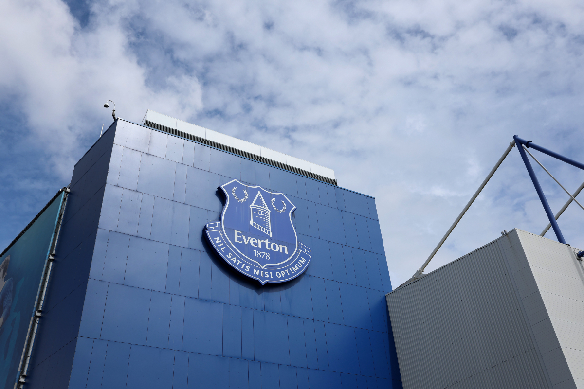 New Everton owners reach agreement after months of uncertainty as Farhad Moshiri sells majority stake CaughtOffside